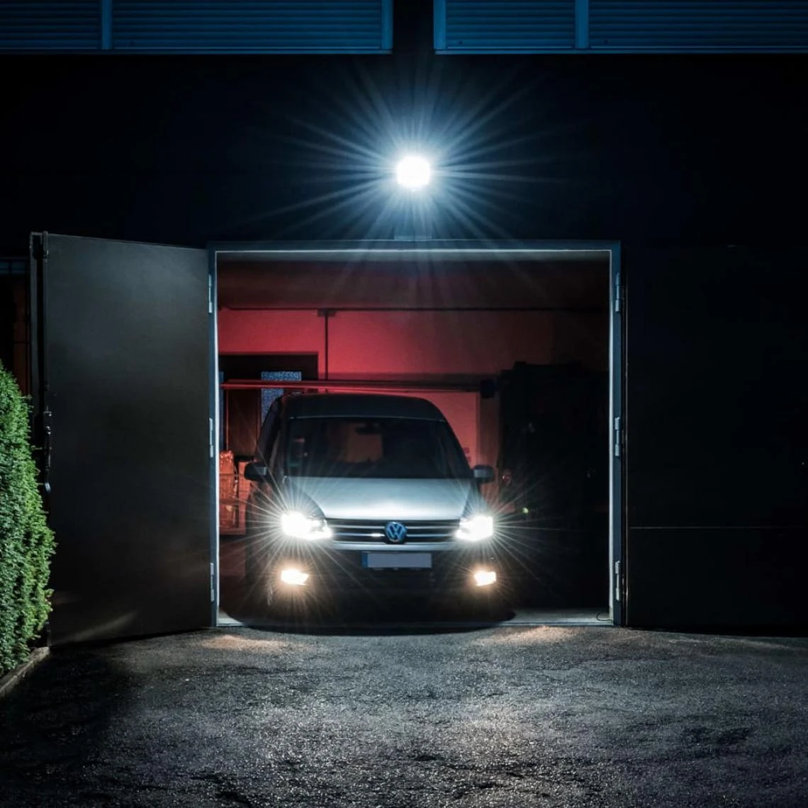 Brennenstuhl Projecteur à LED JARO 7000 IP65 80 W 3 Brennenstuhl Projecteur à LED JARO 7000 IP65 80 W – Image 3