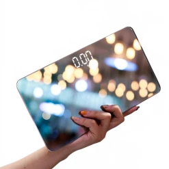 Universal La Nouvelle Balance électronique à La Maison S'appelle Precision Adu...